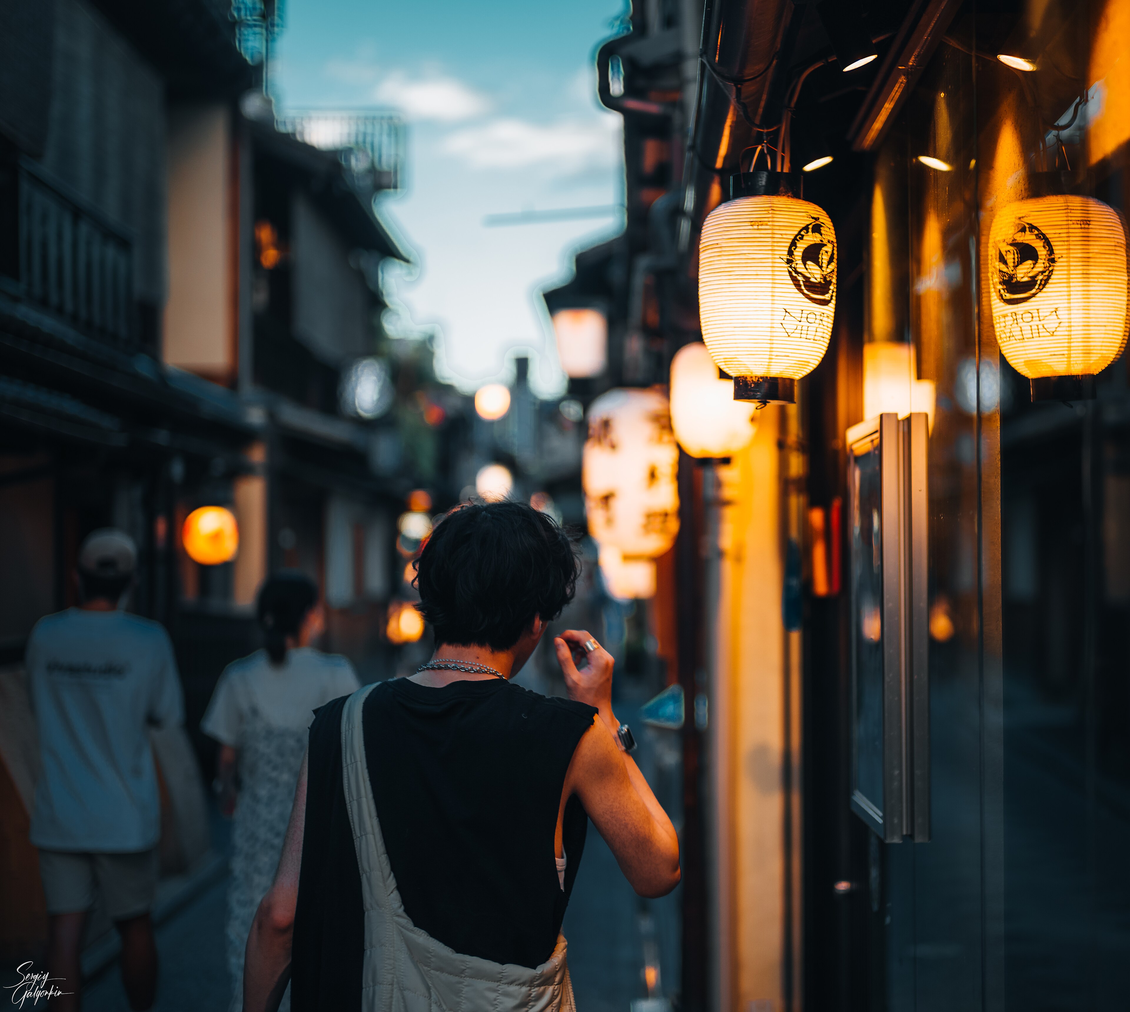 Autumn Temples and Onsen